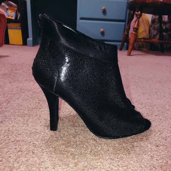 Black sparkly heeled booties - Picture 7 of 7